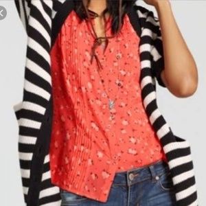 Cabi Pintuck Sleeveless Blouse Tank Large #5350